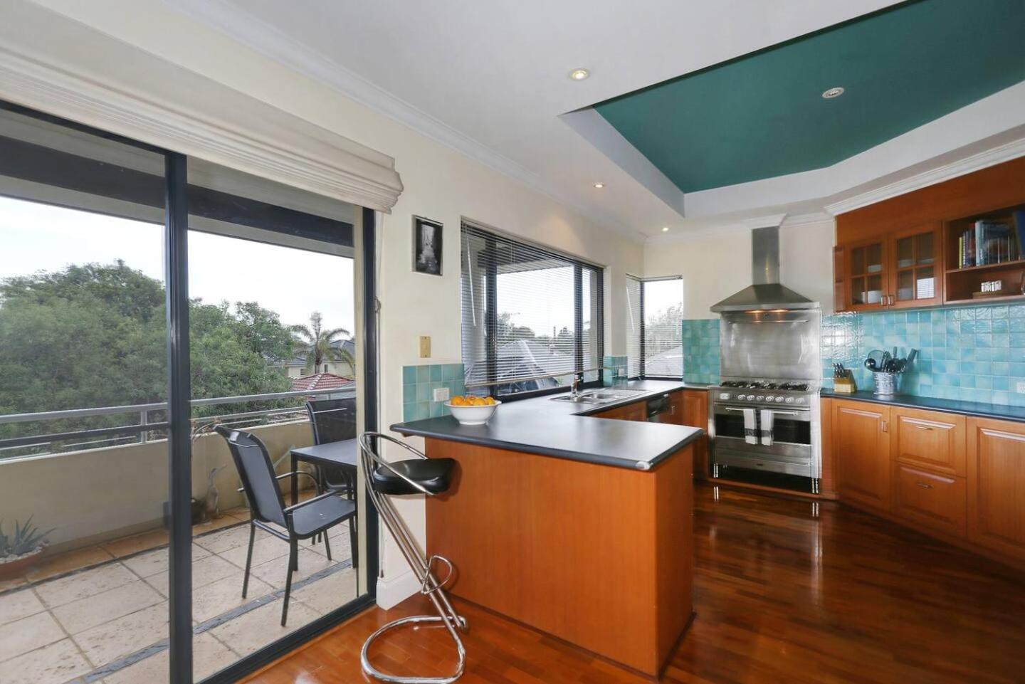 Rancho Relaxo - Great For Longer Stays! Free Wifi Scarborough Beach Buitenkant foto